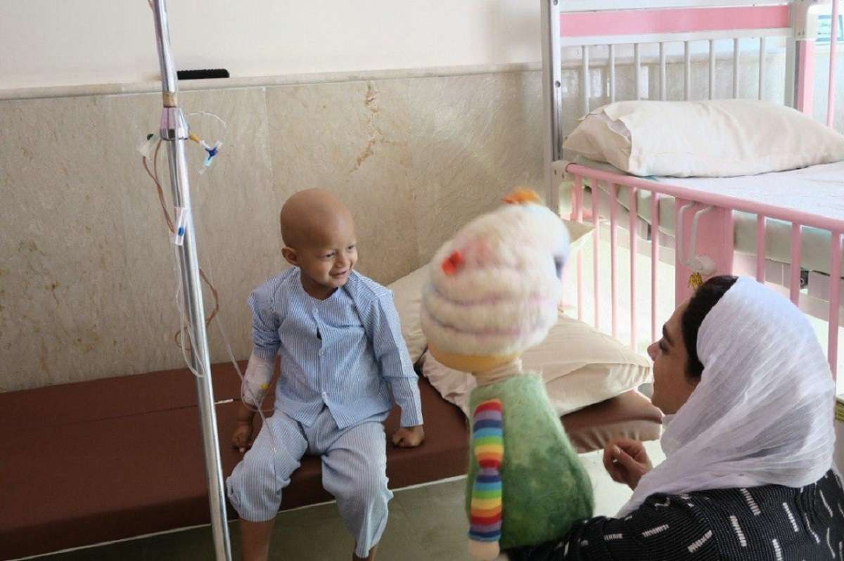 کودک مبتلا به سرطان