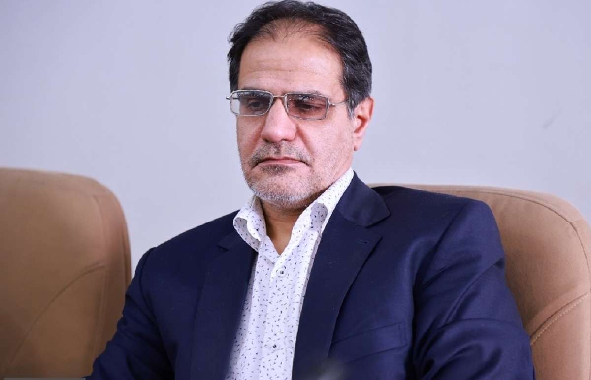 دکتر محمود فاضل